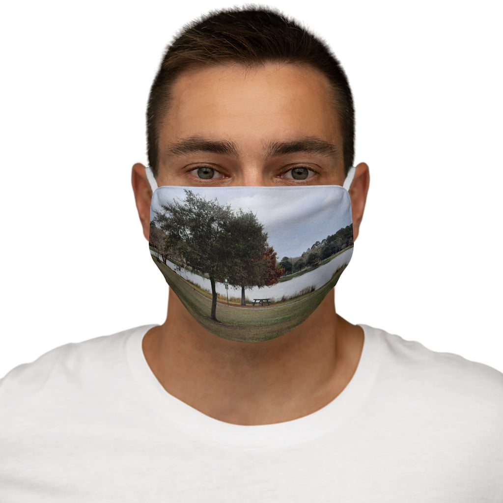 Snug-Fit Polyester Face Mask